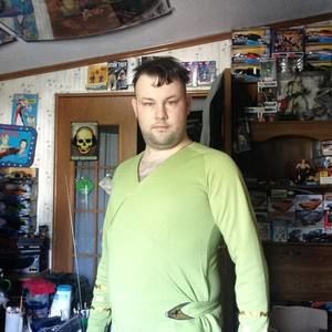 Meet your Posher, Travis